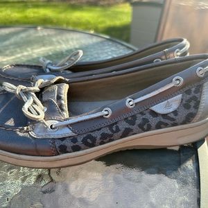 Sperry Women’s Boat Shoes 9M Leather and Cloth